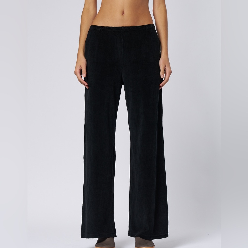 XiRENA -NWT- Mavis Black brushed cotton  sweatpants